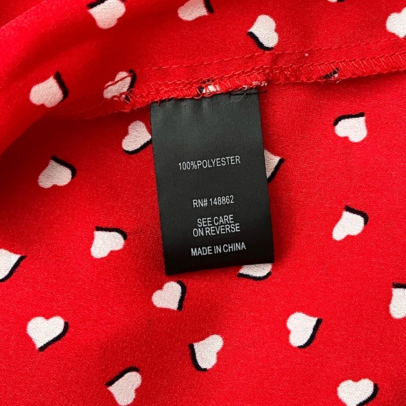 Torrid Top Tank Shirt Georgette Swing Cami Hearts 4 4X - Picture 6 of 6